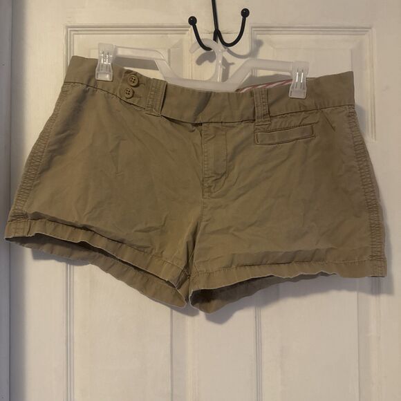 old navy khaki shorts - Picture 1 of 6